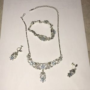 Vintage Light Blue three-piece set